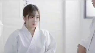 V888AV❤️【9总全国探花】高颜值长发妹子，穿上黑丝高跟鞋舔弄翘屁股口交猛操😁一区二区三区